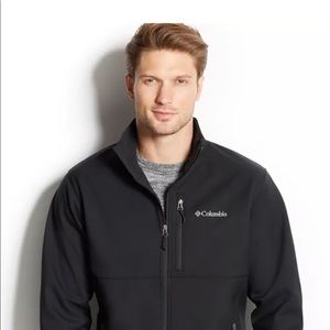 NEW-Columbia Men Ascender Softshell Jacket/Medium